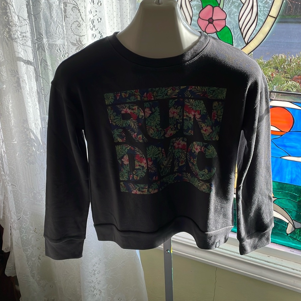 New Treasure & Bond Run DMC Girls Med (8/10) Sweatshirt